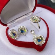 ���������� �������� "������". ��������� Swarovski&reg;