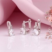 ���������� ��������. �������� Swarovski&reg; � �������